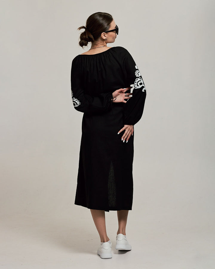 Traditional Black Linen Vyshyvanka with Intricate Embroidery
