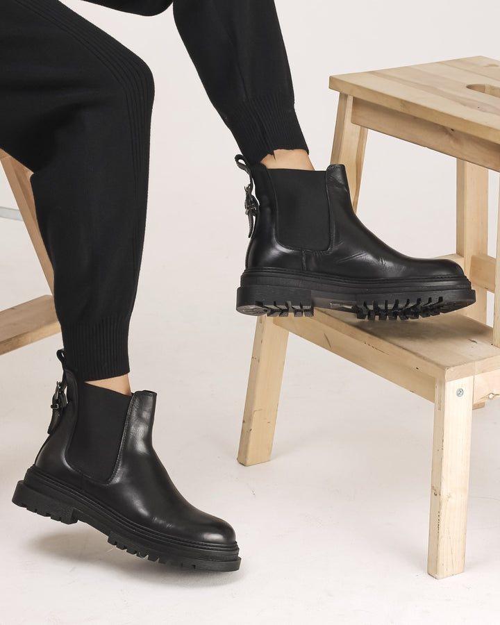 Black Leather Chelsea Boots with Chunky Sole