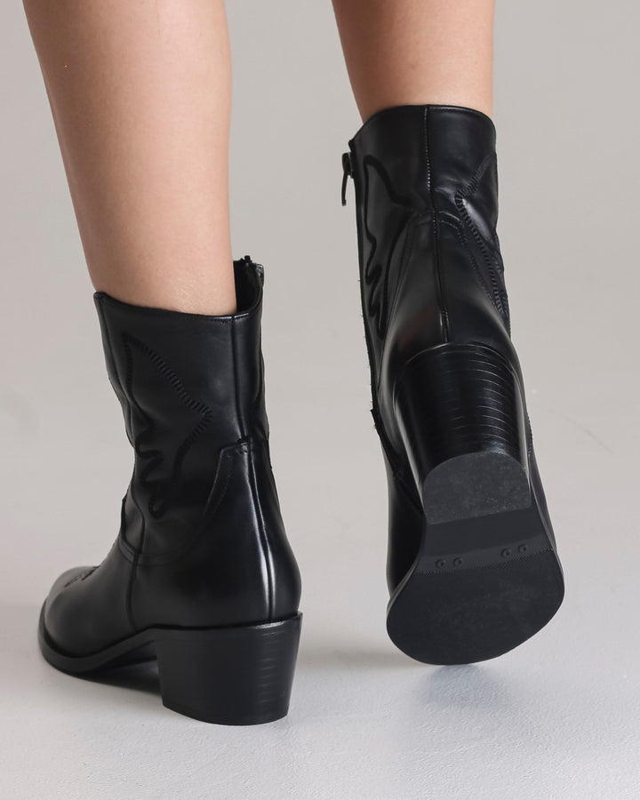 Black Leather Western Style Boots