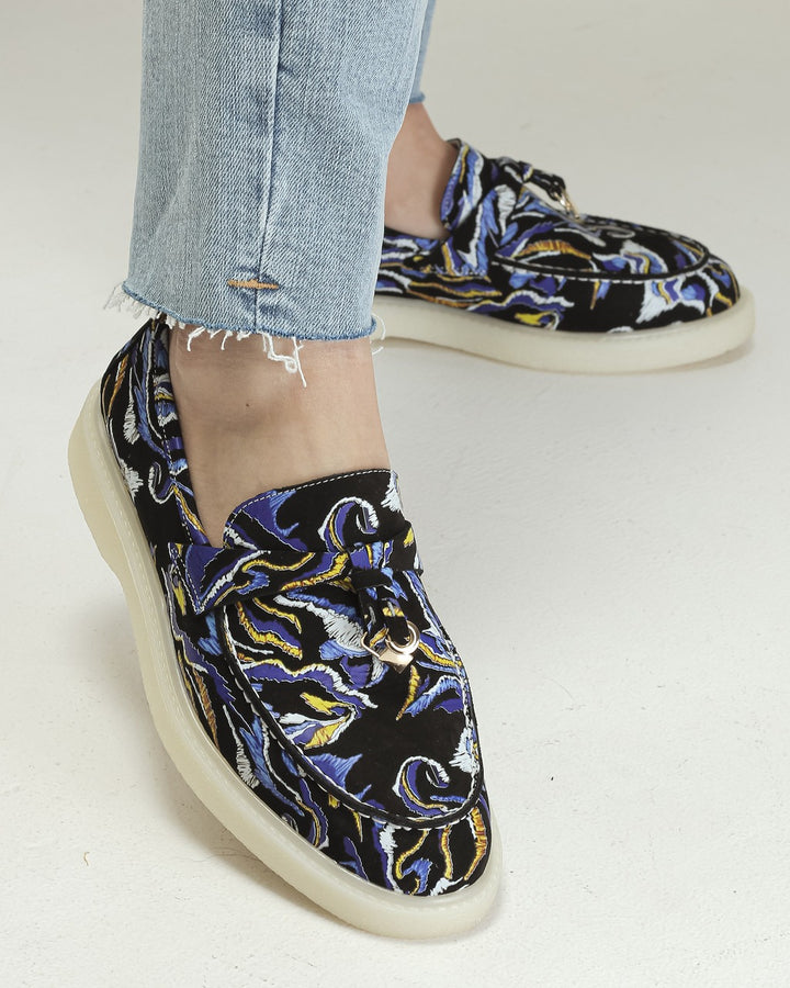 Krula Loafers Abstract Dark Pattern